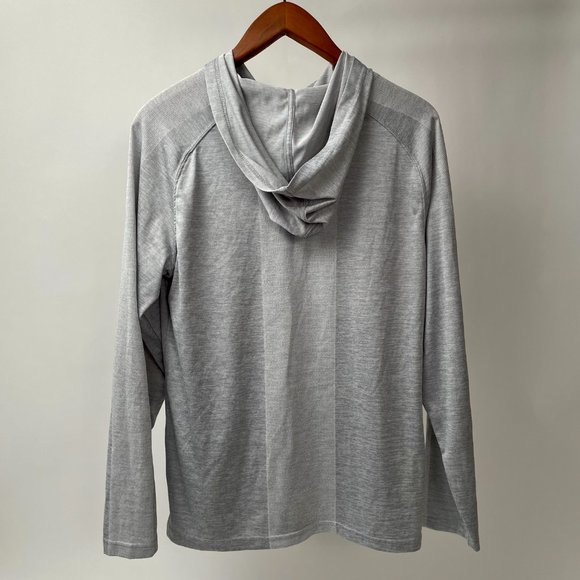 Toronto Blue Jays MLB Lightweight Long Sleeve Hooded Athletic T Shirt, Size M - Picture 5 of 6